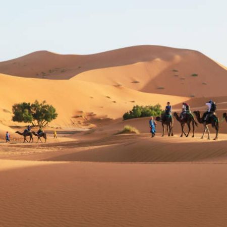 Desert Berber Fire Camp Merzouga Zewnętrze zdjęcie