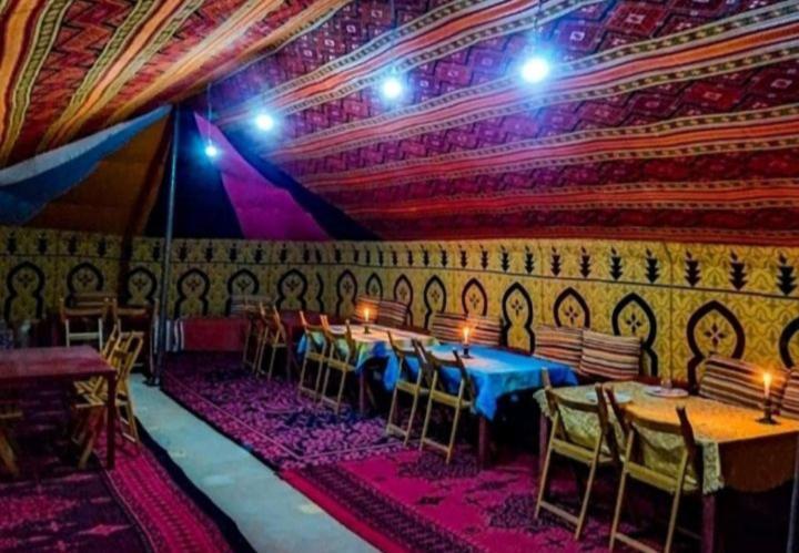 Desert Berber Fire Camp Merzouga Zewnętrze zdjęcie